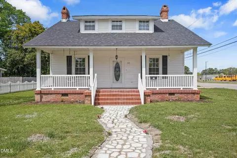 Exterior - 310 E St, Erwin, NC 28339 photo 2 of 6