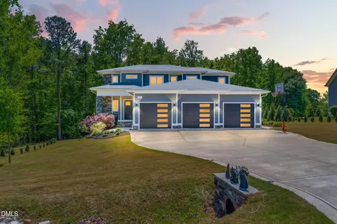 58 Arrezzo Dr, Clayton, NC 27527