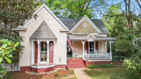 554 S Main St, Wake Forest, NC 27587