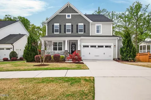 Exterior - 721 Hydrangea Field Ct, Wake Forest, NC 27587 photo 2 of 13