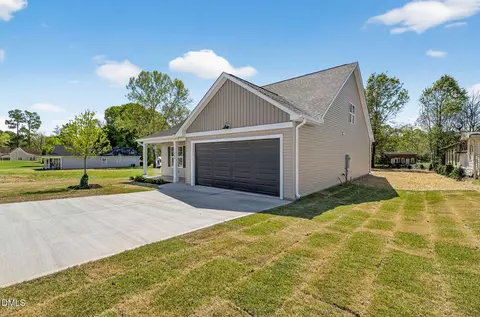 248 S Pine St, Spring Hope, NC 27882 photo 2
