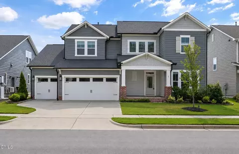 67 Welcome Dr, Fuquay Varina, NC 27526