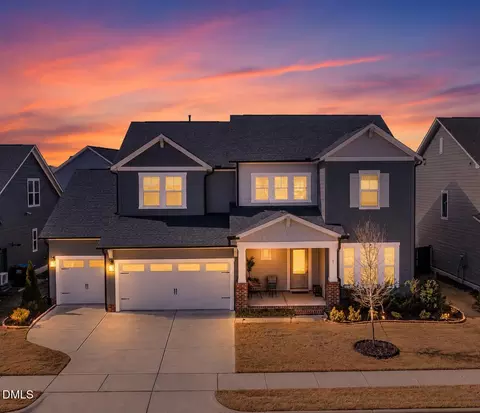 67 Welcome Dr, Fuquay Varina, NC 27526