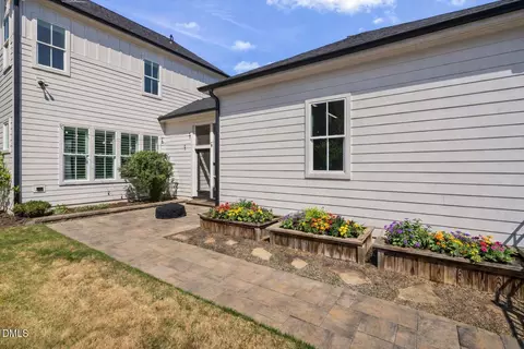 Exterior - 1127 Bradburn Dr, Durham, NC 27713 photo 6 of 12