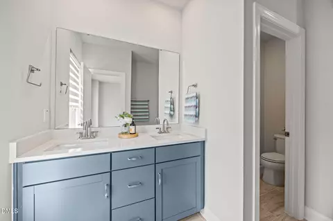 Bath - 501 Hedrick Ridge Rd, Cary, NC 27519 photo 3 of 5