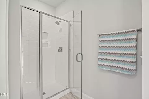 Bath - 501 Hedrick Ridge Rd, Cary, NC 27519 photo 4 of 5