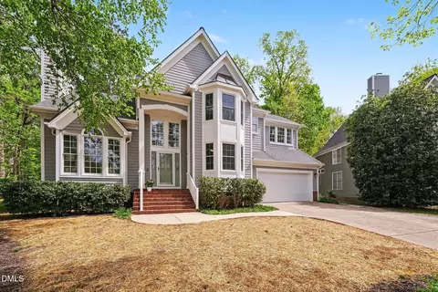 108 Wohler Ct, Cary, NC 27513
