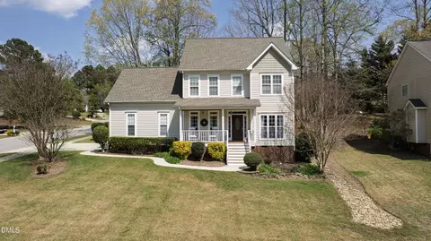 108 Wintersage Ct, Holly Springs, NC 27540