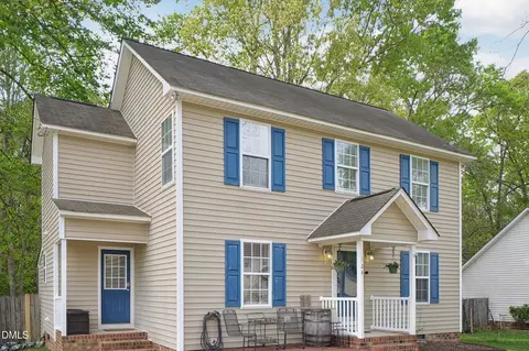 124 Saint Johns St, Knightdale, NC 27545