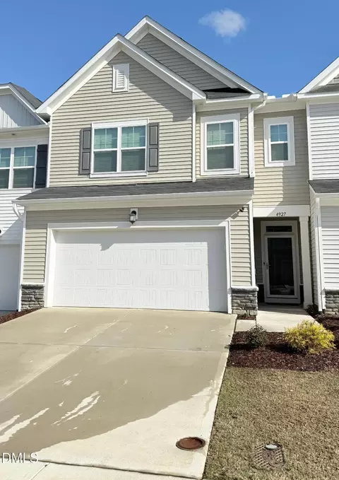 4927 Arkose Dr, Raleigh, NC 27610