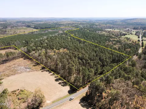 01 Collins Mountain Rd, Chapel Hill, NC 27516