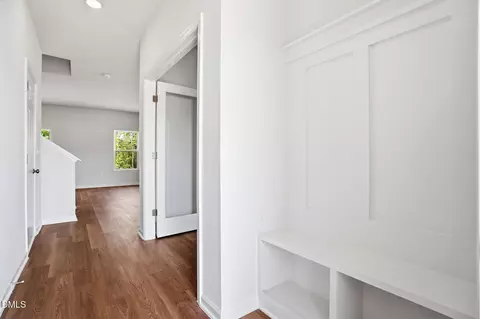 Entry Way - 9007 Phoenix Ct, Middlesex, NC 27557 photo 2 of 4
