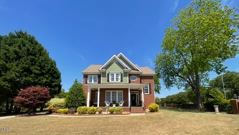 2400 Stewart St, Fuquay Varina, NC 27526