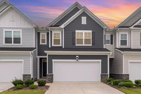 6002 Renew Pl, Raleigh, NC 27616