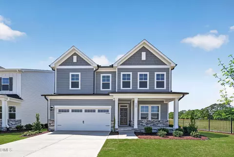 300 Oakwood Crest Dr, Knightdale, NC 27545