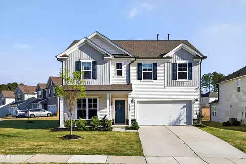 1839 Streamsong Cir, Fuquay Varina, NC 27526