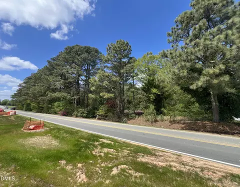 219 Dickens Rd, Fuquay Varina, NC 27526