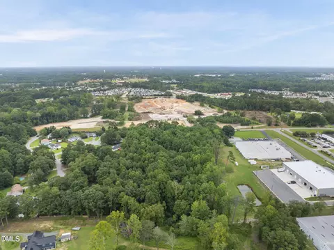 219 Dickens Rd, Fuquay Varina, NC 27526