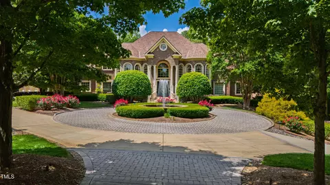2421 Acanthus Dr, Wake Forest, NC 27587