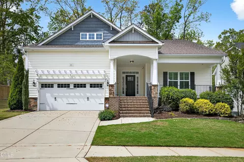 521 Culmore Dr, Fuquay Varina, NC 27526