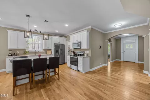 Entry Way - 4537 Gresham Dr, Oxford, NC 27565 photo 2 of 3
