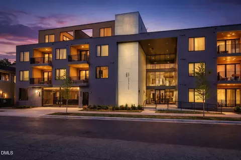 29 Enterprise St #309, Raleigh, NC 27607