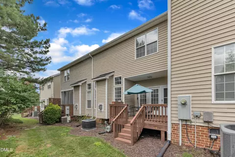 Exterior - 4308 Flintlock Ln, Durham, NC 27704 photo 8 of 9