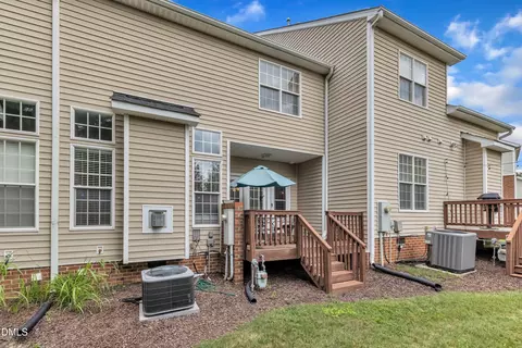 Exterior - 4308 Flintlock Ln, Durham, NC 27704 photo 7 of 9