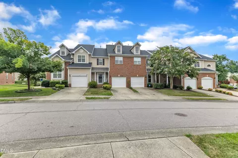 Exterior - 4308 Flintlock Ln, Durham, NC 27704 photo 2 of 9