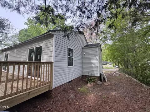 Exterior - 1507 Echo Rd, Durham, NC 27707 photo 3 of 3