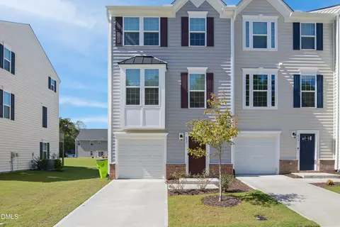 822 Romeria Dr, Durham, NC 27713