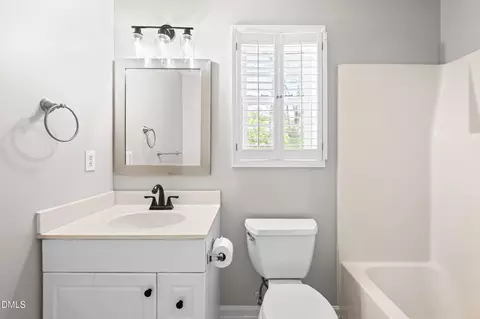 Bath - 334 Willow St, Cary, NC 27511 photo 5 of 5