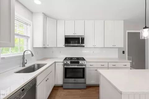 Kitchen - 334 Willow St, Cary, NC 27511 photo 4 of 5
