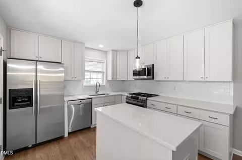 Kitchen - 334 Willow St, Cary, NC 27511 photo 3 of 5