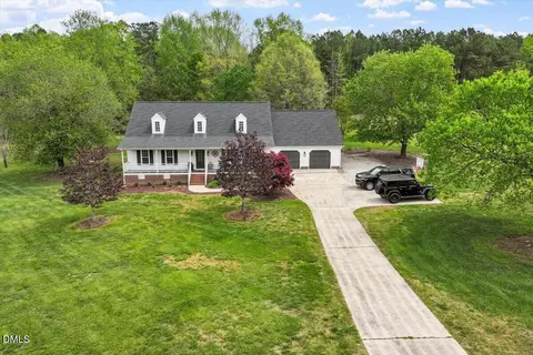1708 Colston Xing, Zebulon, NC 27597