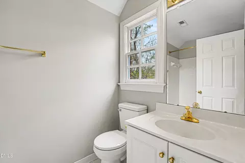 Bath - 16 Covington Ln, Durham, NC 27712 photo 5 of 6