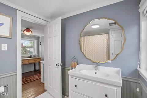 Bath - 548 S Main St, Wake Forest, NC 27587 photo 5 of 5