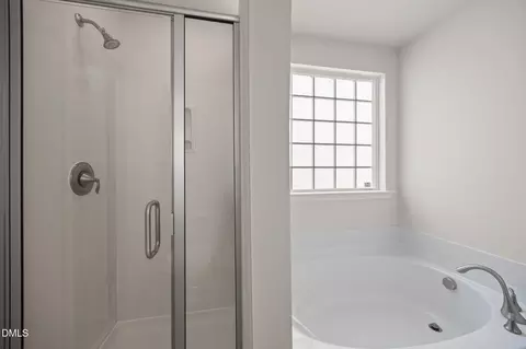 Bath - 325 Dimock Way, Wake Forest, NC 27587 photo 4 of 4