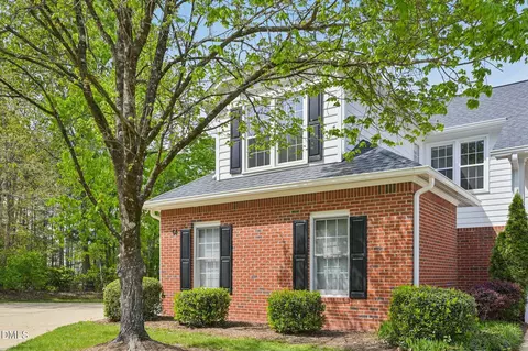 64 Lake Village Dr, Durham, NC 27713