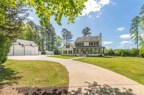 3010 Blueberry Ln, Chapel Hill, NC 27516
