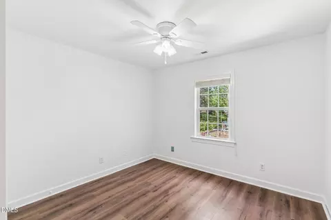 Bedroom - 112 Walker Run, Selma, NC 27576 photo 3 of 3