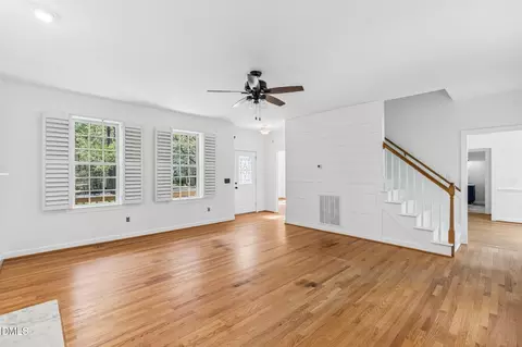 Living - 112 Walker Run, Selma, NC 27576 photo 4 of 5