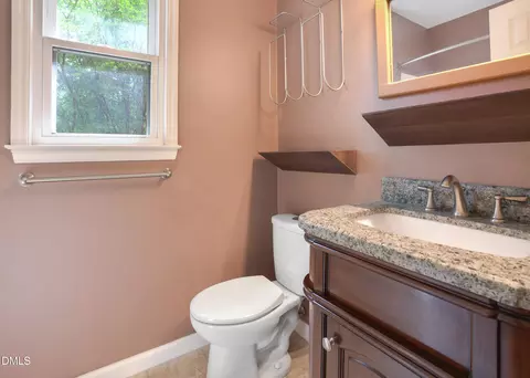 Bath - 204 E Dynasty Dr, Cary, NC 27513 photo 3 of 5