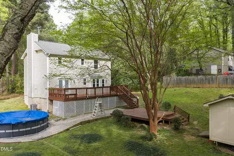 Exterior - 204 E Dynasty Dr, Cary, NC 27513 photo 2 of 5