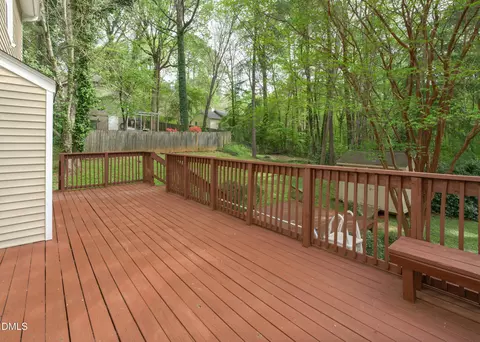 Exterior - 204 E Dynasty Dr, Cary, NC 27513 photo 4 of 5