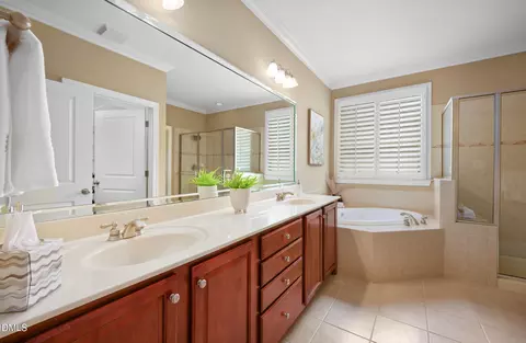 Bath - 1724 Dunn Maple Dr, Wake Forest, NC 27587 photo 1 of 5