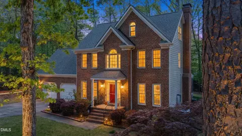 5405 Chimney Swift Dr, Wake Forest, NC 27587