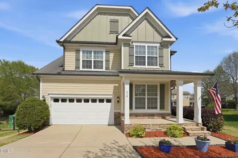 418 Stranraer Ct, Fuquay Varina, NC 27526