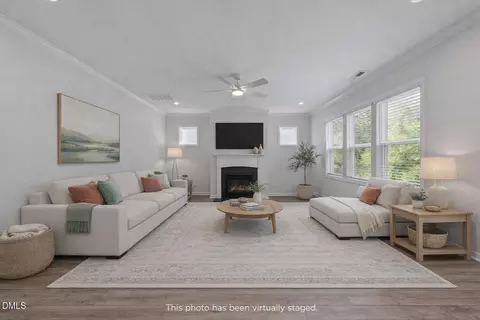 82 Sposato Ln, Clayton, NC 27527
