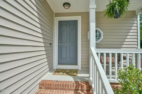 Exterior - 427 Hanson Rd, Durham, NC 27713 photo 6 of 13